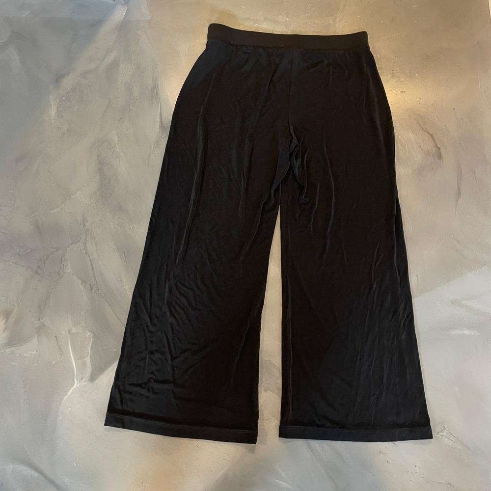 Chico's Travelers Black Wide Leg Pull On Pants Petite Size 1P 8/10P Stretchy - Picture 7 of 7